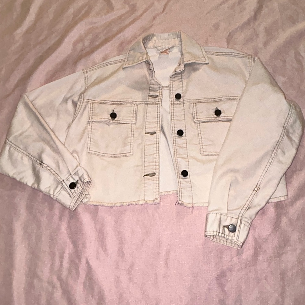 Crop Beige Jean Jacket